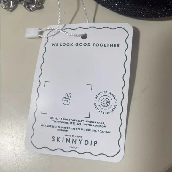 Skinny Dip London NWT Smiley Face Bag EMOJI Smile Sparkle Bling Purse - Picture 8 of 8